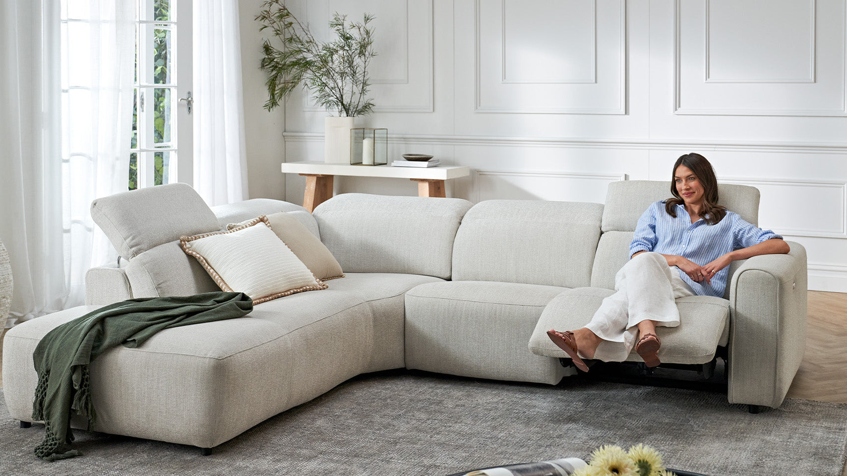 Adjustable Lumbar Support in Reclining Sofas: Game-Changer or Gimmick?