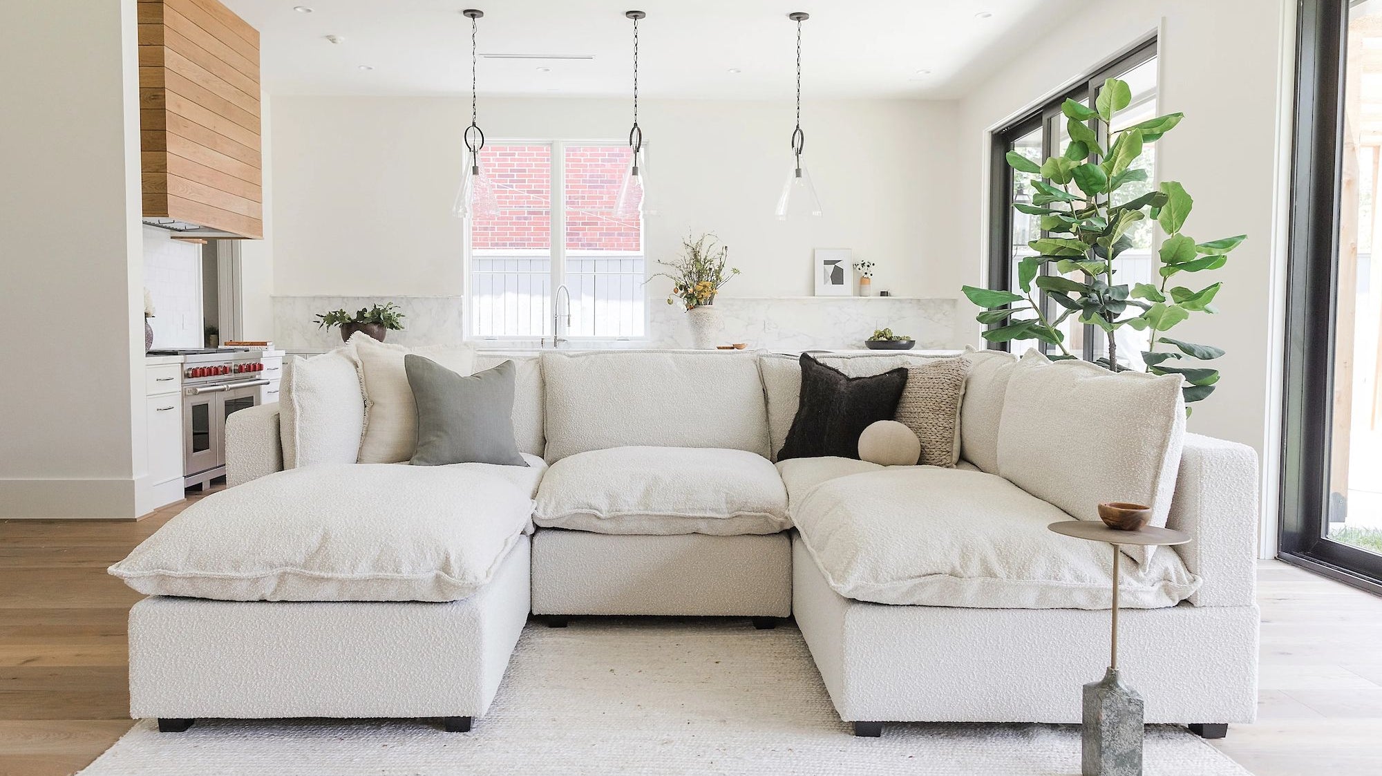 L-Shaped vs U-Shaped Modular Sofas: What Works Best in Tight Spaces?