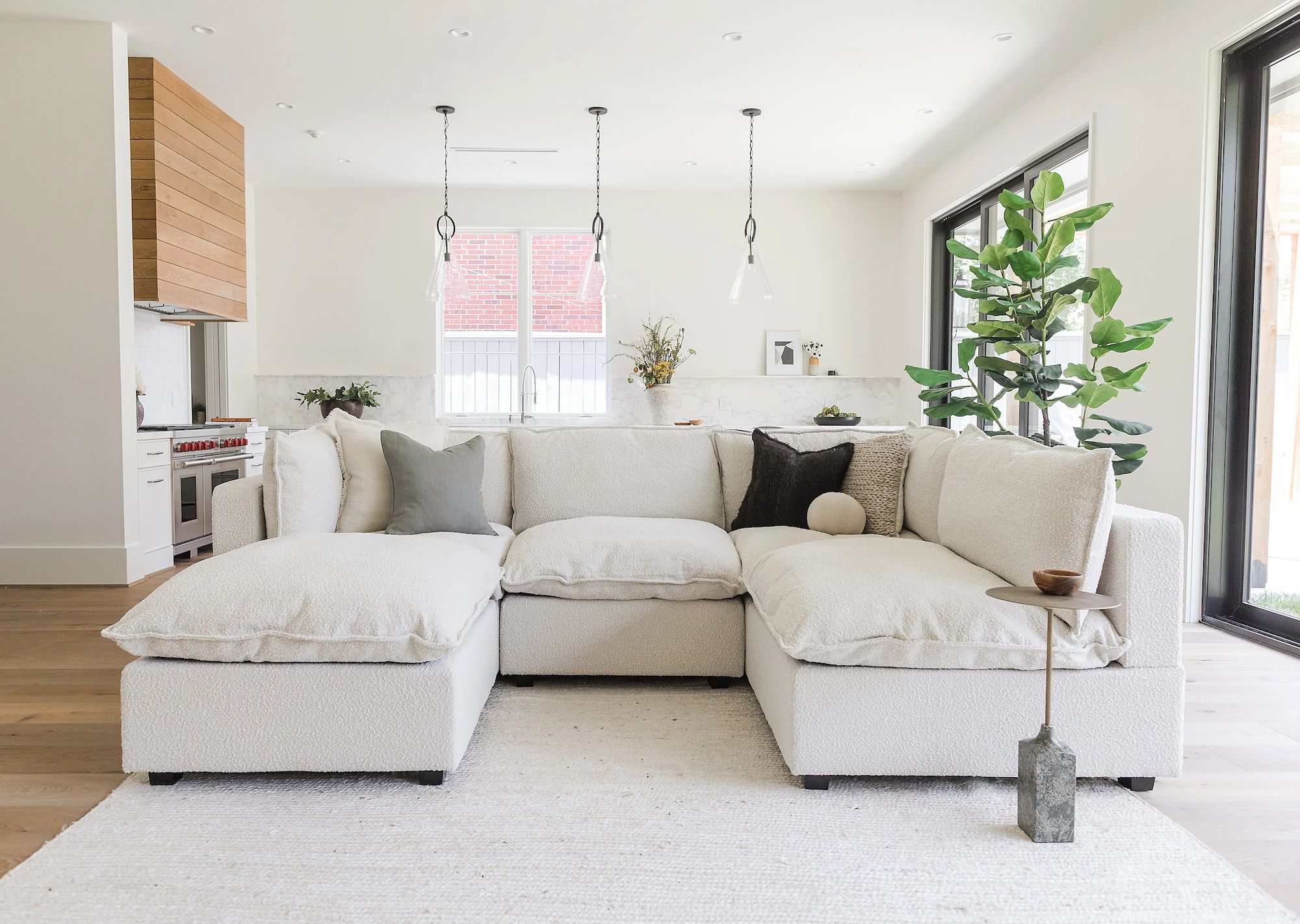 L-Shaped vs U-Shaped Modular Sofas: What Works Best in Tight Spaces?